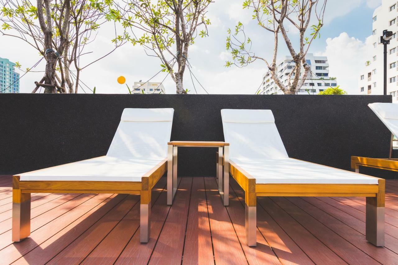 Sukhumvit Asok Modern Suite Bangkok Esterno foto