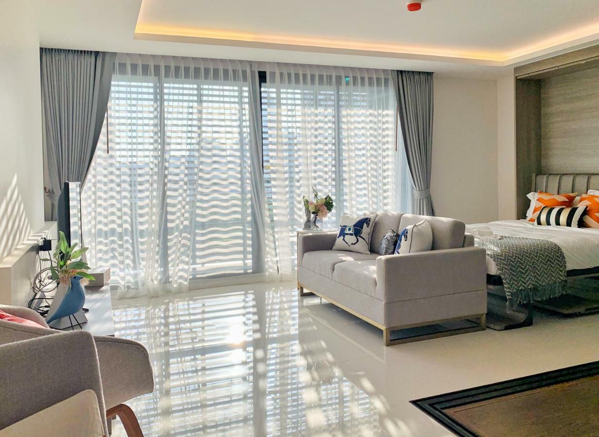 Sukhumvit Asok Modern Suite Bangkok Esterno foto